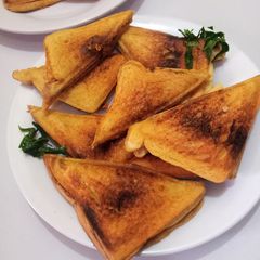 A picture of Pure vegetables toast bread.