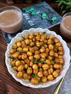 काबुली चना नमकीन (kabuli chana namkeen recipe in Hindi) रेसिपी मुख्य फोटो