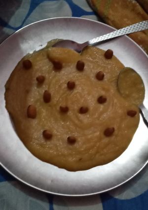 A picture of Beasn ka halwa.