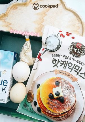 Hình của món Lần đầu làm bánh Pancake :>.