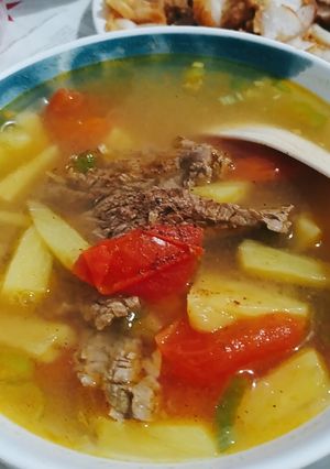 Hình của món Canh thịt bò thơm cà.