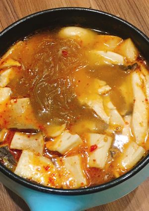 Hình của món Miến sate gà nấm.