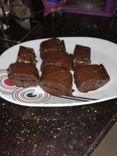 صورة لوصفة سويسرول بالشوكولاته