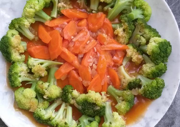 Brokoli Wortel Saus Tiram