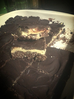 A picture of Nanaimo Bar.