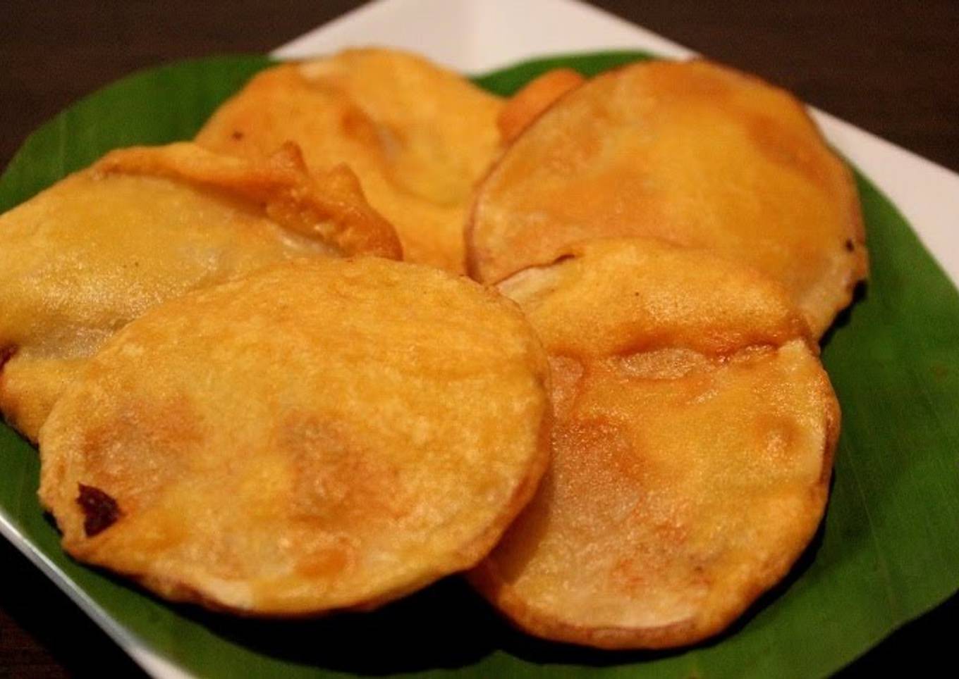 Gram flour fried potatoe