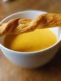 Cremige Kartoffel-Karotten Suppe 🥕🥔