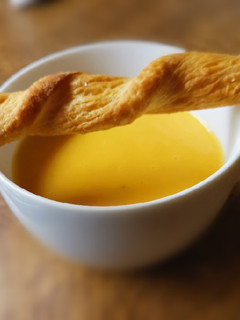 Cremige Kartoffel-Karotten Suppe 🥕🥔 Rezepthauptbild