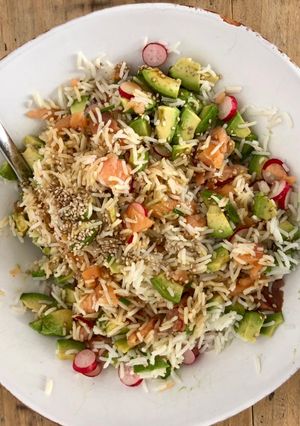 Une photo de Salade de riz façon Poke Bowl