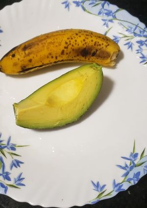 A picture of Baby banana avocado smoothie.