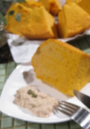 A picture of Superb Savory Chiffon Cake: Pizza Edition.