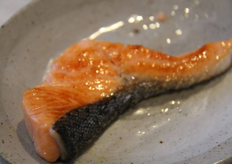 Steps to Make Speedy Salted Salmon