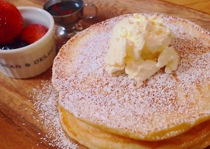 Delicious Classic Buttermilk Pancakes Recipe