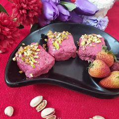 A picture of Strawberry kalakand.