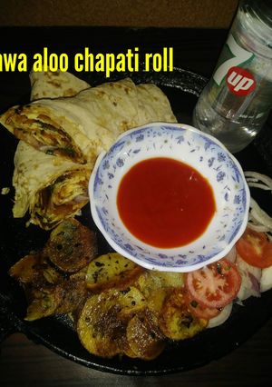 A picture of Tawa aloo chapati roll.