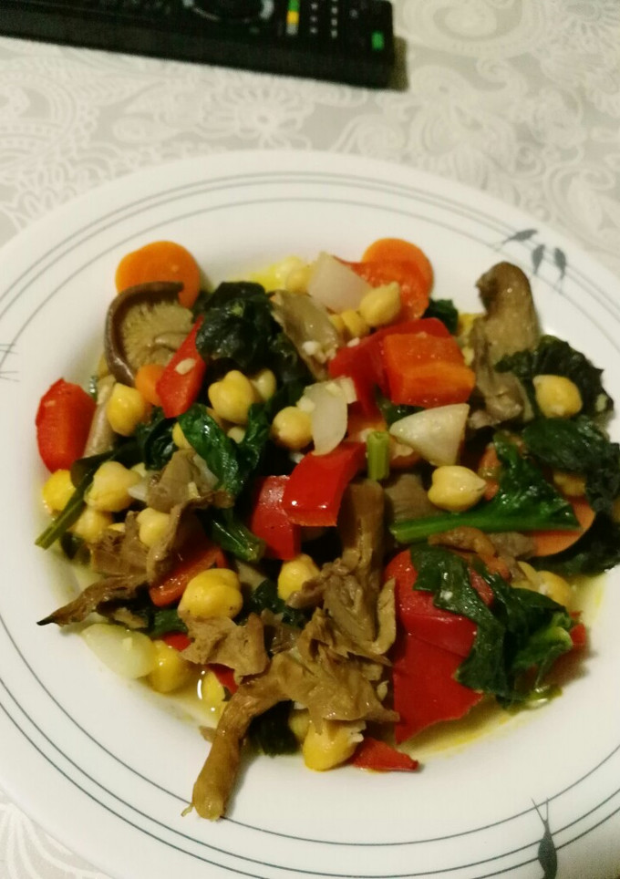 Una foto de Potaje de garbanzos vegano