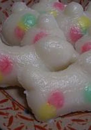 A picture of Mochi for the Doll's Festival.