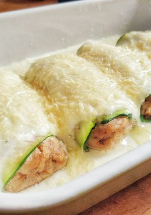 Una foto de Canelones de calabacín de cocido