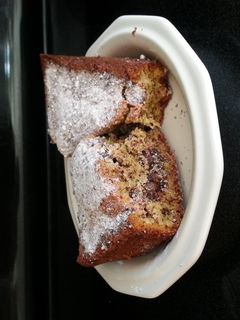 A picture of Chocolate Chip Cake.