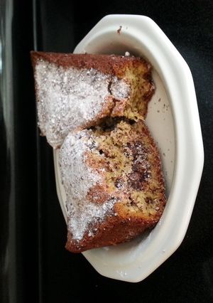 A picture of Chocolate Chip Cake.