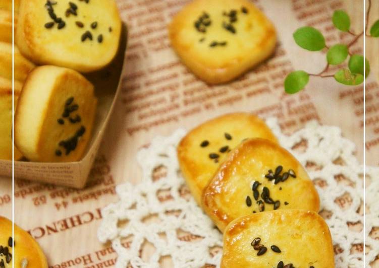 Recipe of Award-winning Aunt Stella-Style Baked Potato Square Cookies