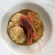 Rape con patatas y gamba roja
