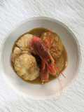 Rape con patatas y gamba roja