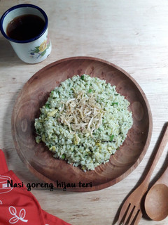 Foto resep Nasi goreng hijau teri