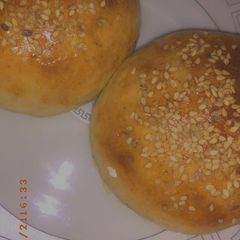 A picture of Meat Bun.