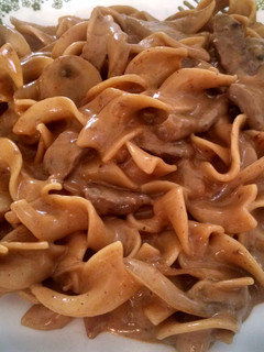 A picture of Beef stroganoff.