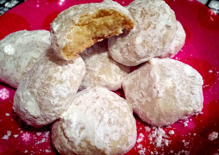 Simple Way to Prepare Homemade Lemon Snowball Cookies