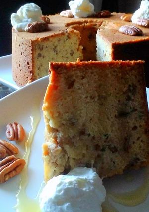 A picture of Honey Nut Pound Cake.