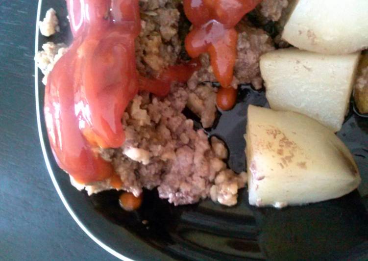 Simple Way to Make Homemade Meatloaf and Potatoes