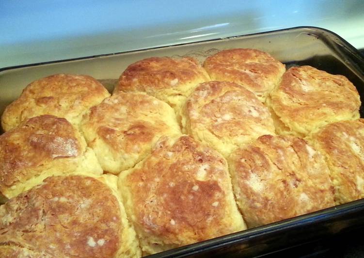 How to Make Any-night-of-the-week Angel Flake Biscuits