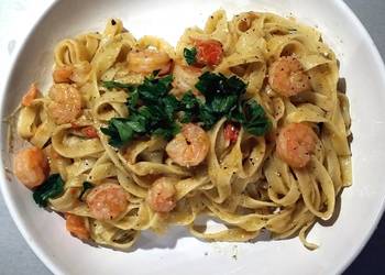 Unique Recipe Tagliatelle  Pesto and prawns Home Style Unique Recipe Tagliatelle  Pesto and prawns Home Style