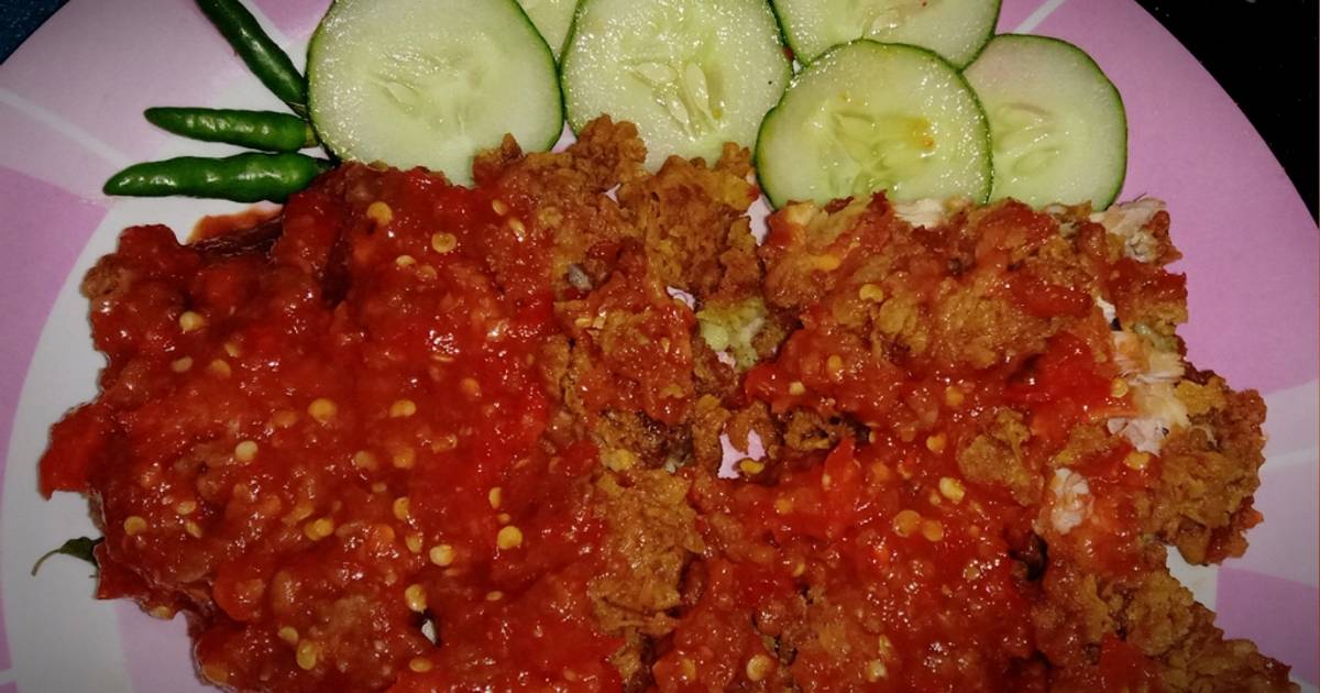 Resep Ayam Geprek Cabai Setan oleh Nia Bella - Cookpad