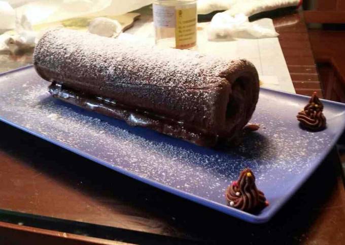 Steps to Prepare Any-night-of-the-week Chocolate Swiss Roll