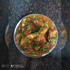 A picture of Chicken curry.