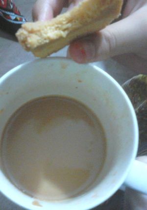 A picture of Delicious tea ever.