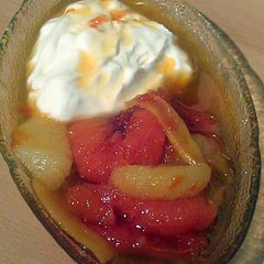 A picture of Vickys Agave Poached & Spiced Grapefruit GF DF EF SF NF.