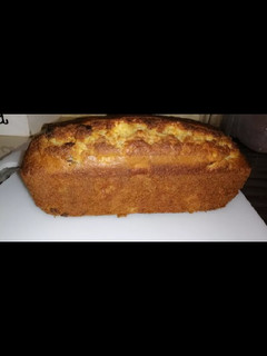 A picture of APPLE CINNAMON BLOCK CAKE👌🏻.
