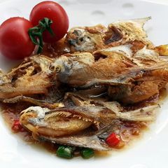 A picture of Fried Fish With Spicy Garlic Plum Sauce.