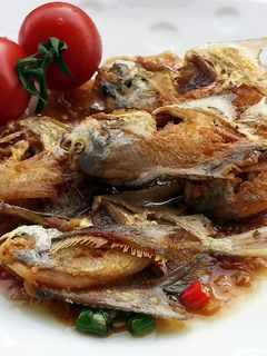 A picture of Fried Fish With Spicy Garlic Plum Sauce.