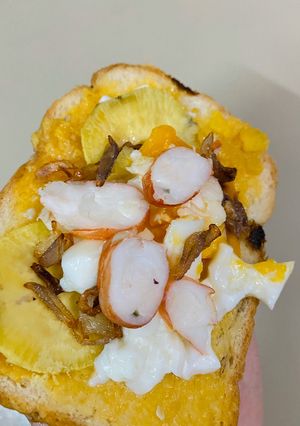 Hình của món Sandwich trứng muối.