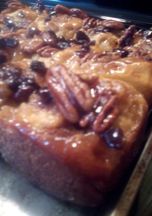 A picture of sunshines sticky buns.