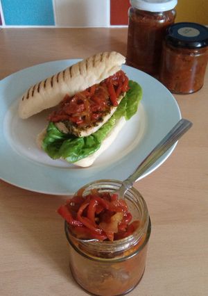 A picture of Vickys Red Pepper and Chilli Chutney, GF DF EF SF NF.