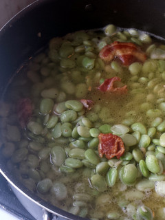 A picture of Quick Smoky Baby Lima Beans.