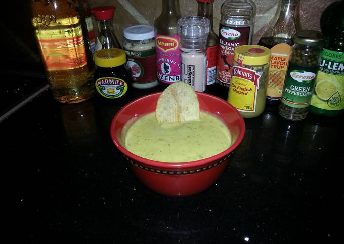 Tasty honey mustard dip/salad dressing