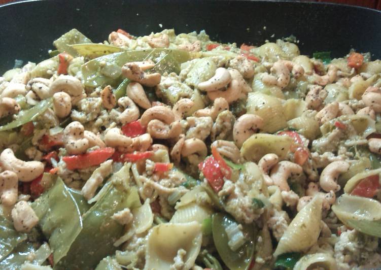 Recipe of Ultimate Chicken.pesto.pasta.with cashews and parmesan