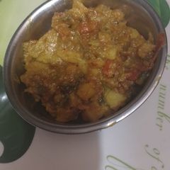 A picture of Baingan aloo ki sabji.
